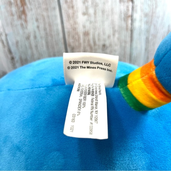 Happy World Scoops Friends With You 2021 Plush Hug Bug 14" - Picture 5 of 7